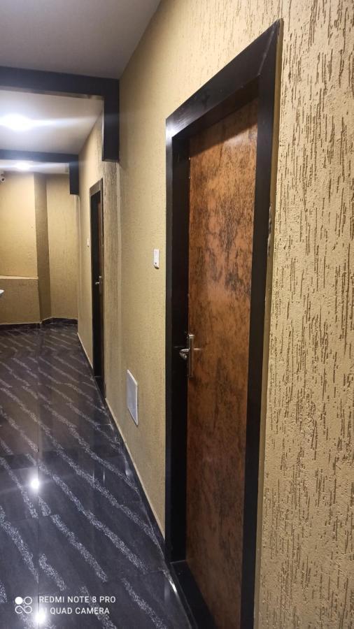 Hotel E Lodge فيساخاباتنام المظهر الخارجي الصورة