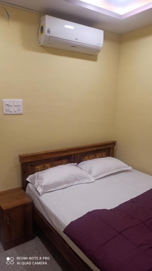 Hotel E Lodge فيساخاباتنام المظهر الخارجي الصورة